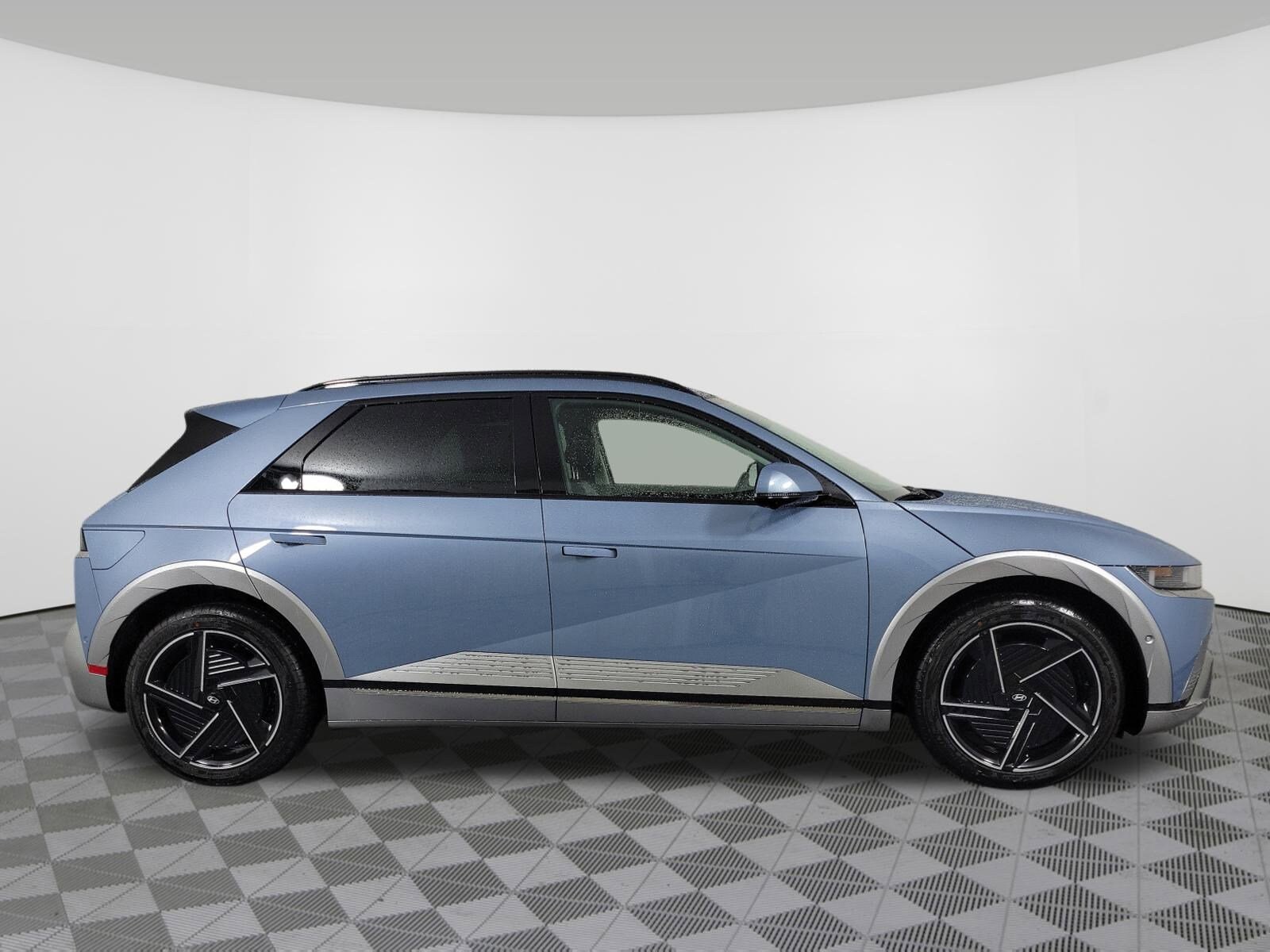 2026 Hyundai Ioniq 5 Limited photo 2