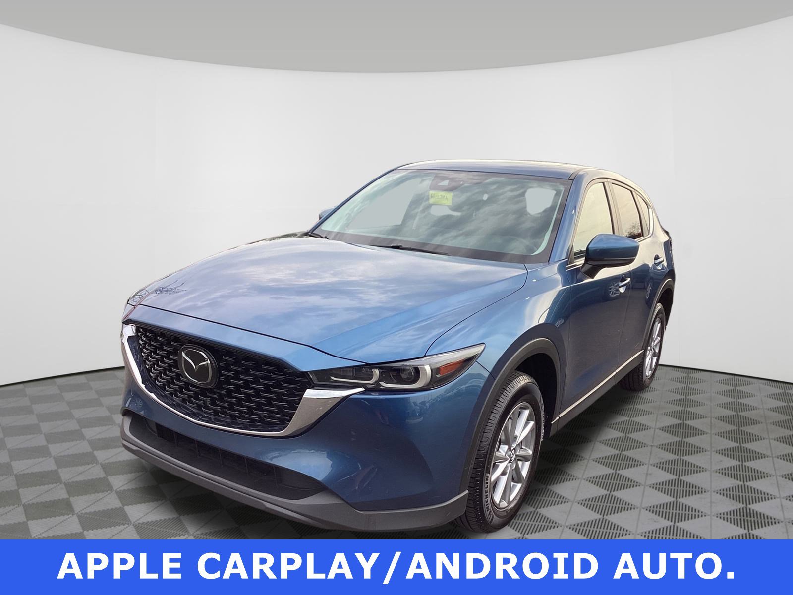 Used 2022 Mazda CX-5 S Preferred package with VIN JM3KFBCM3N1586252 for sale in Fairfield, OH