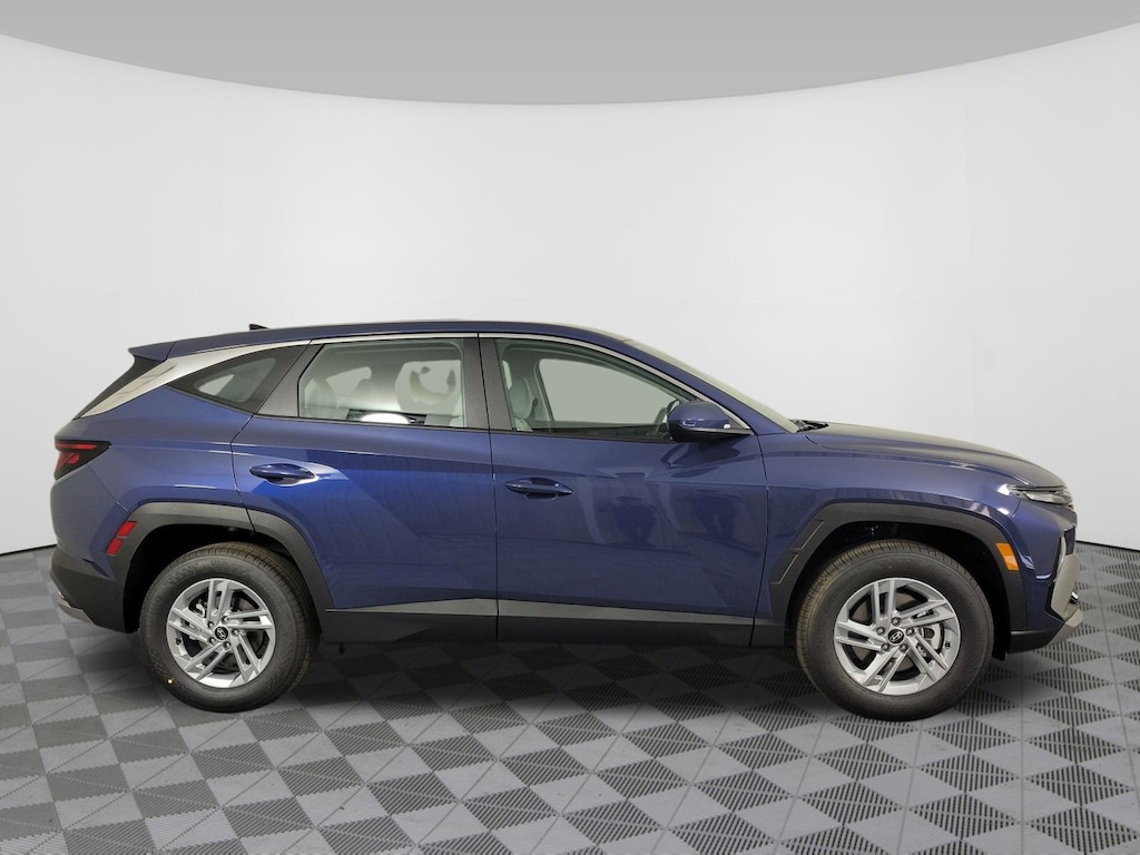 New 2026 Hyundai Tucson SE AWD SUV