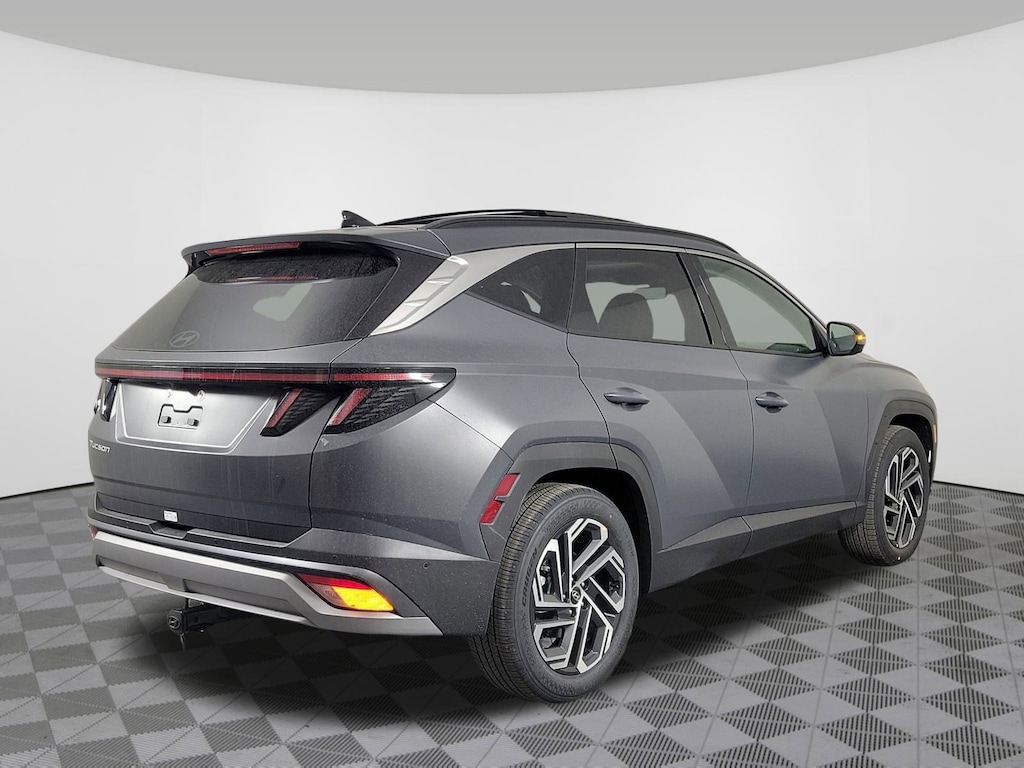 New 2026 Hyundai Tucson Limited FWD SUV