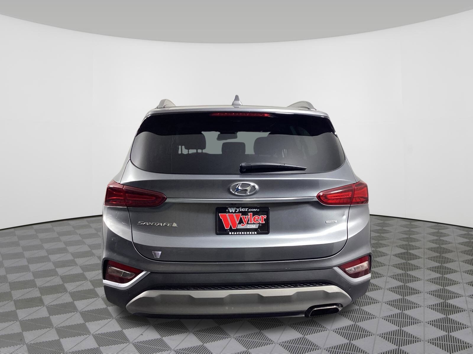 2019 Hyundai Santa Fe Ultimate photo 4