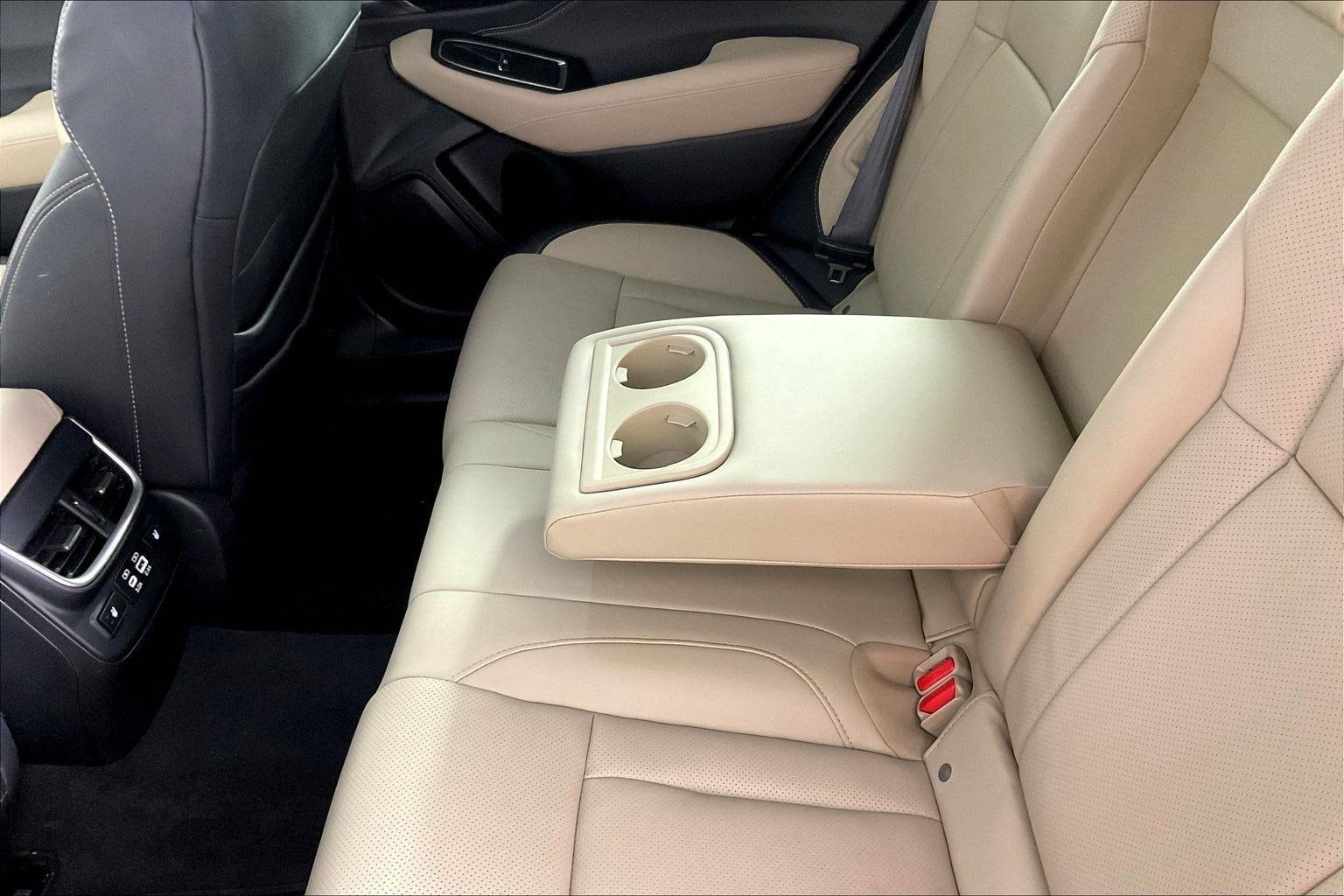 2023 Subaru Outback Limited - Photo 39