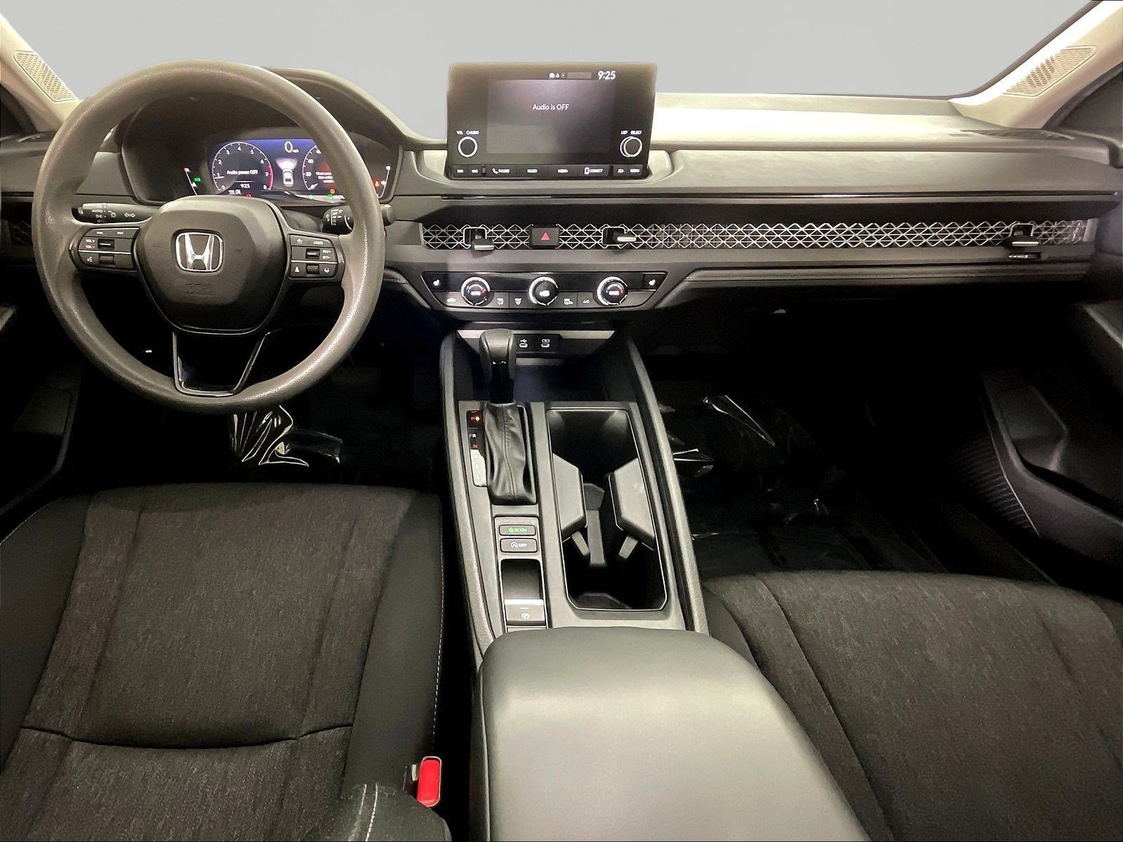 2025 Honda Accord SE - Photo 10