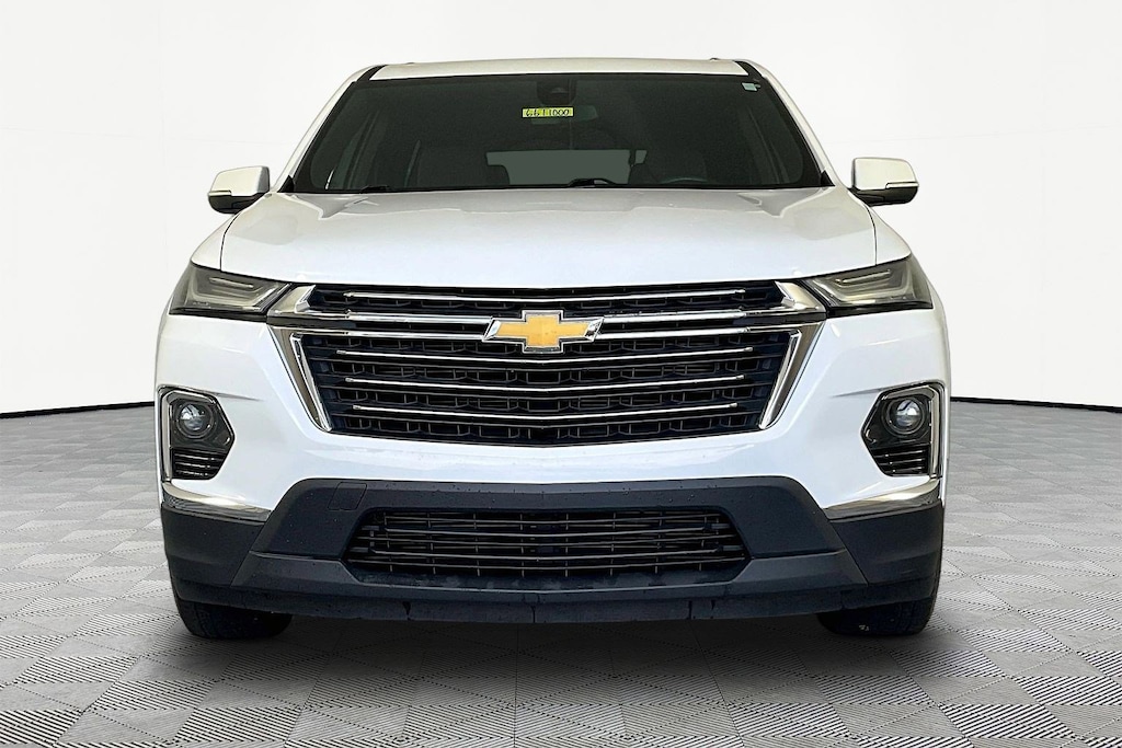 Used 2022 Chevrolet Traverse LT Cloth w/1LT FWD LT Cloth w/1LT
