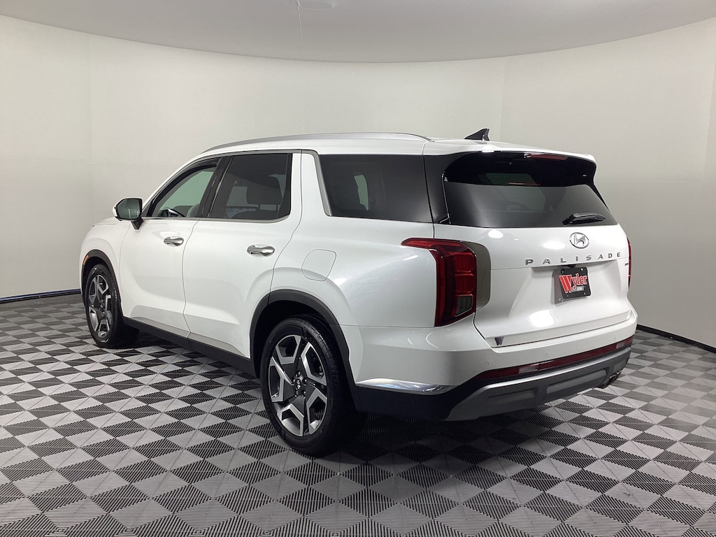 Used 2023 Hyundai Palisade Limited Limited AWD