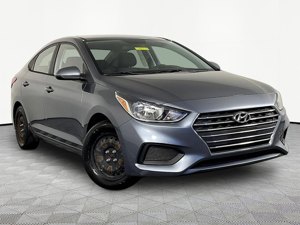 Used 2019 Hyundai Accent SE Sedan