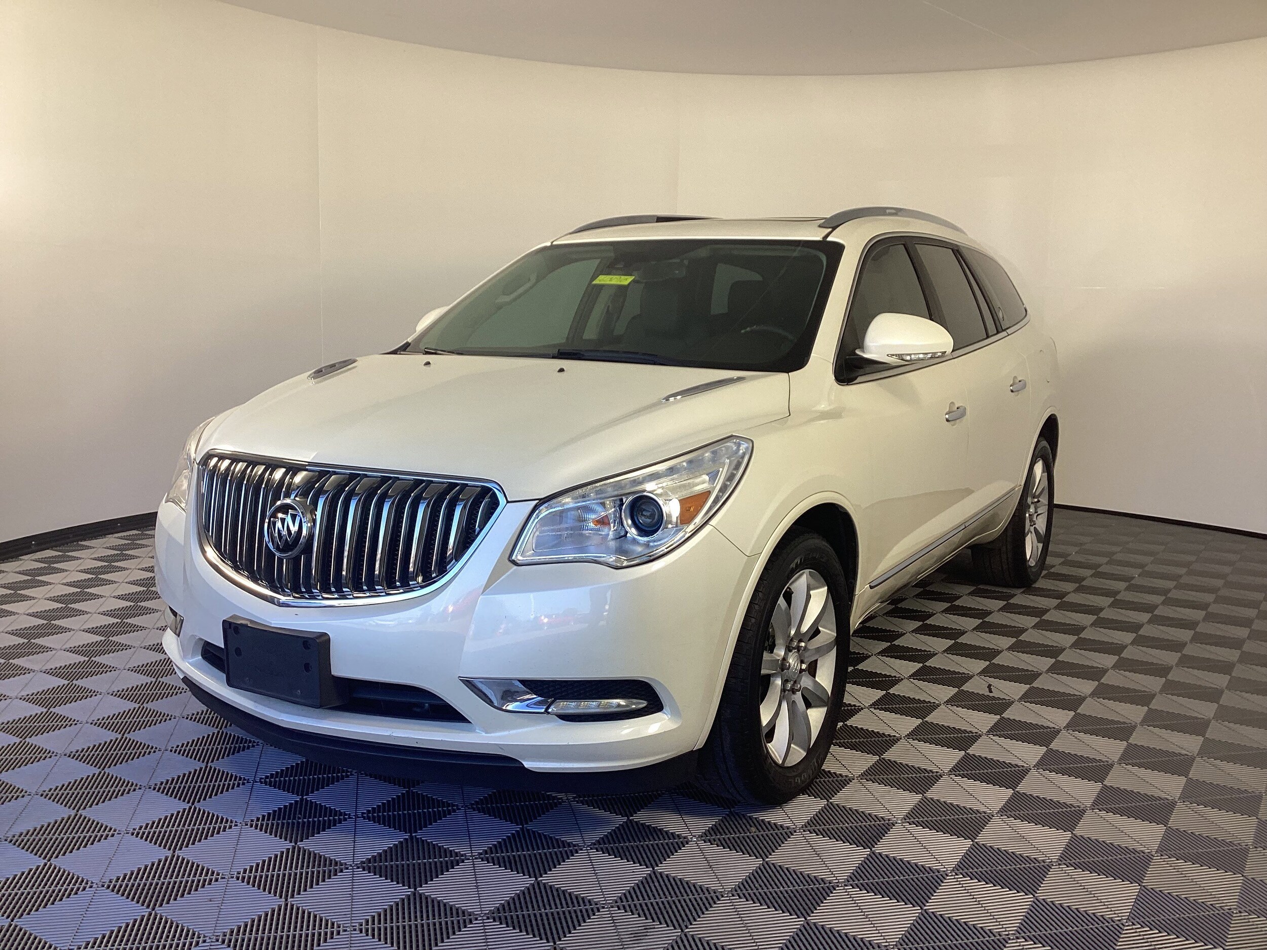 2015 Buick Enclave Premium photo 2