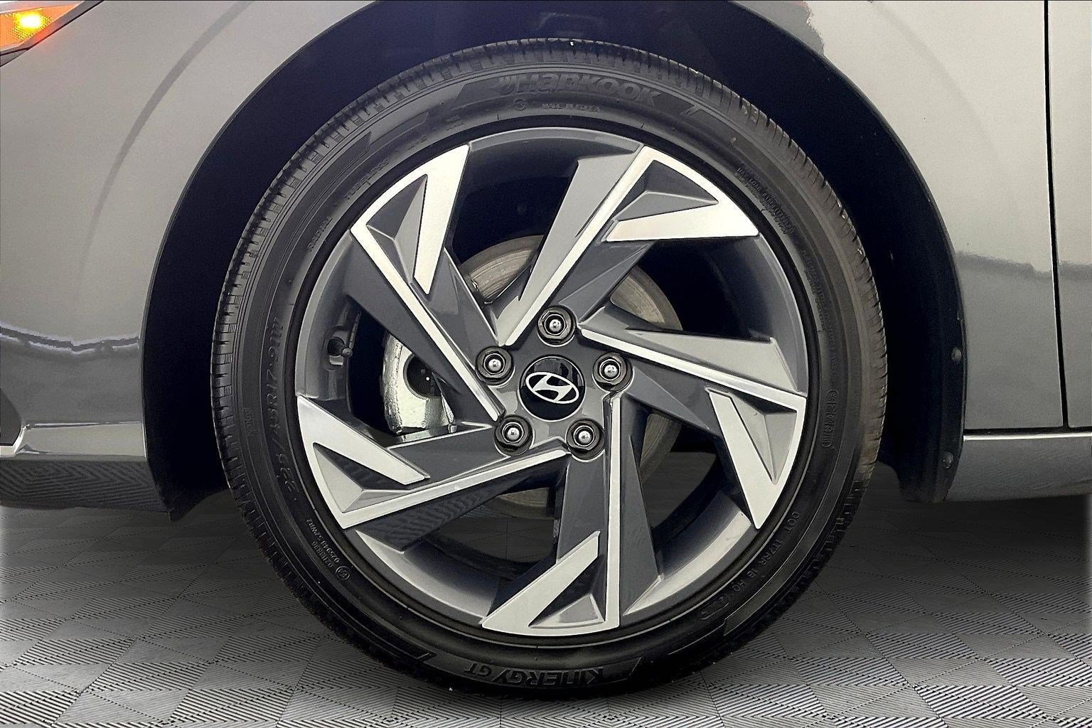 2025 Hyundai Elantra SEL - Photo 34