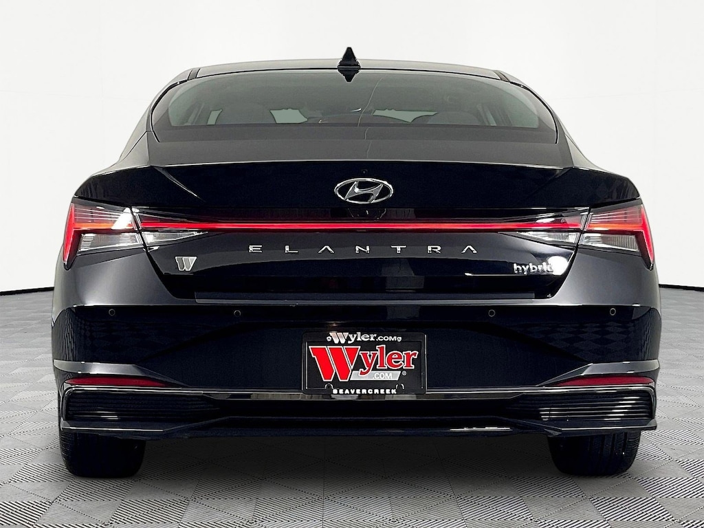Used 2022 Hyundai Elantra Hybrid Limited Limited DCT