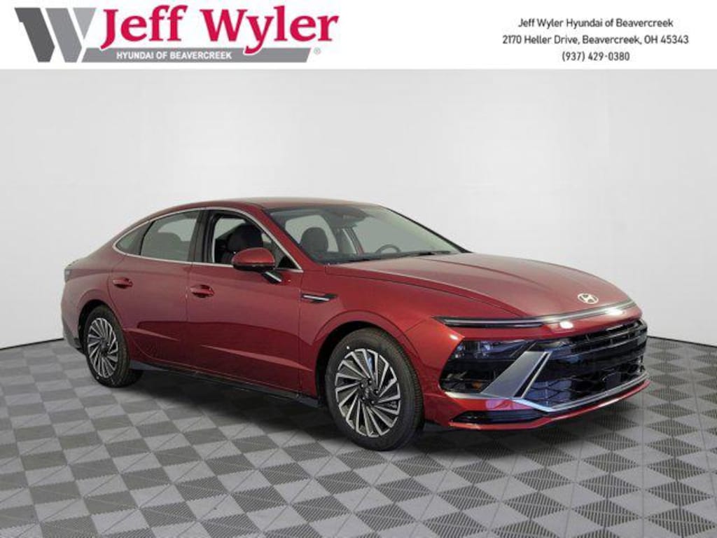 New 2025 Hyundai Sonata Hybrid SEL Sedan