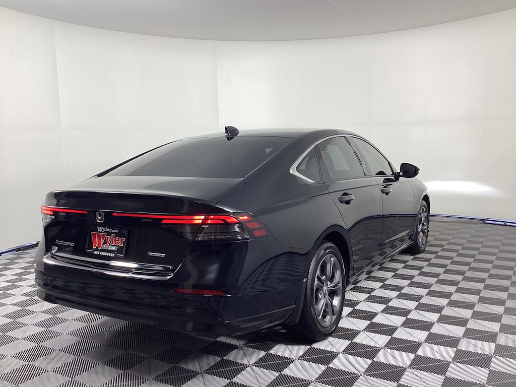 Used 2025 Honda Accord Hybrid EX-L Sedan