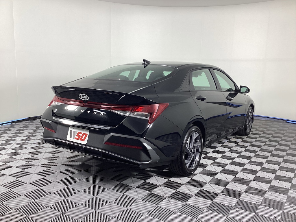 Used 2025 Hyundai Elantra SEL Sport SEL Sport IVT