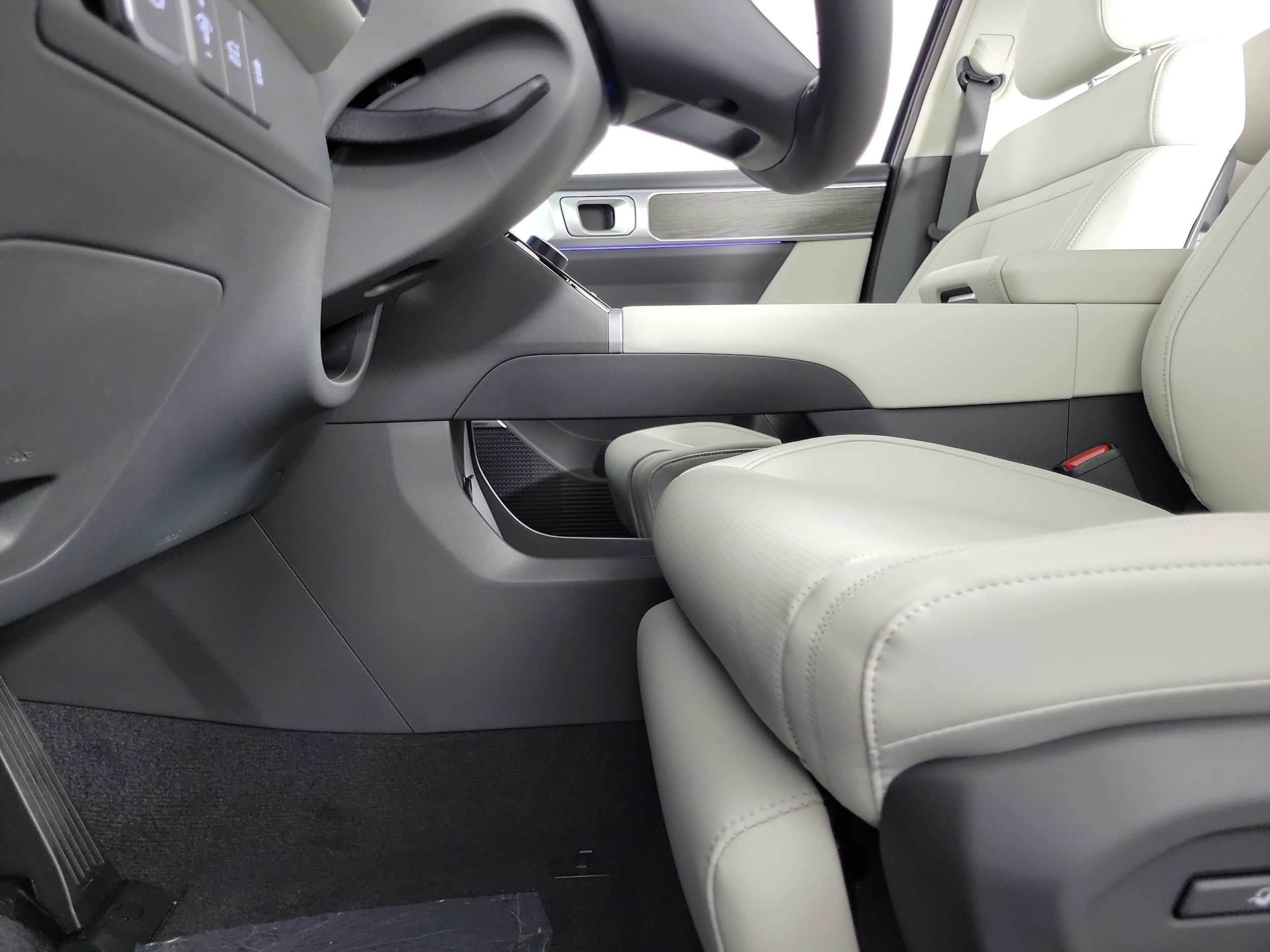 2026 Hyundai Santa Fe Calligraphy - Photo 28