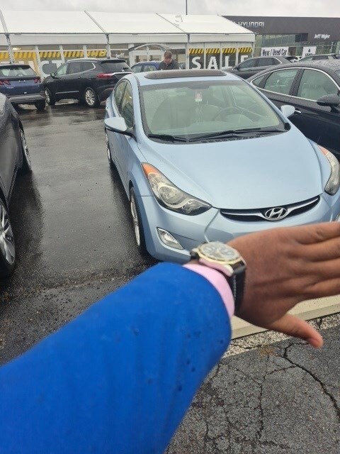 2013 Hyundai Elantra Limited photo 2