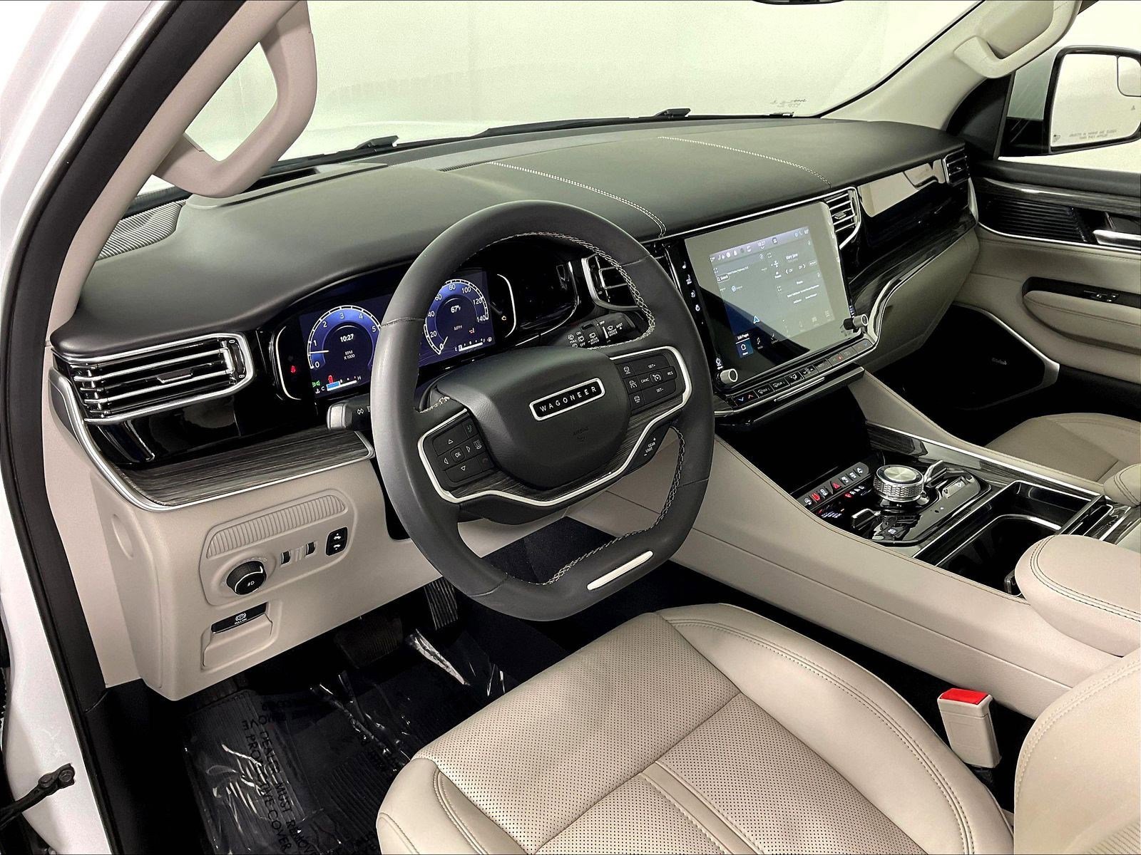 2022 Jeep Wagoneer Series III - Photo 17