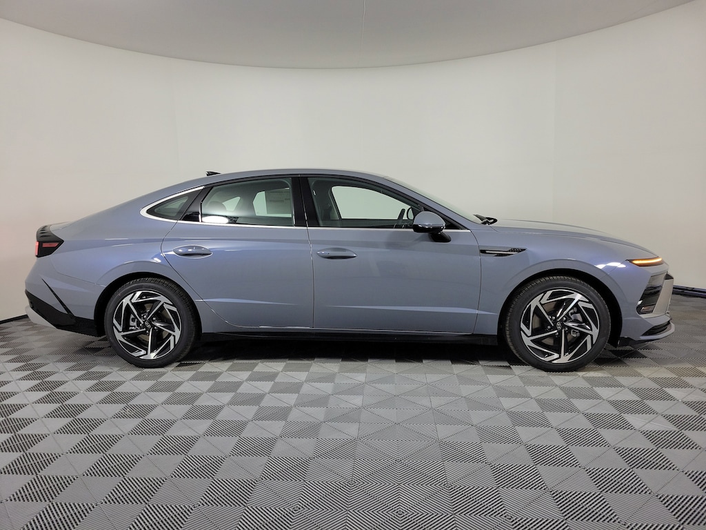 New 2026 Hyundai Sonata SEL Sport Sedan