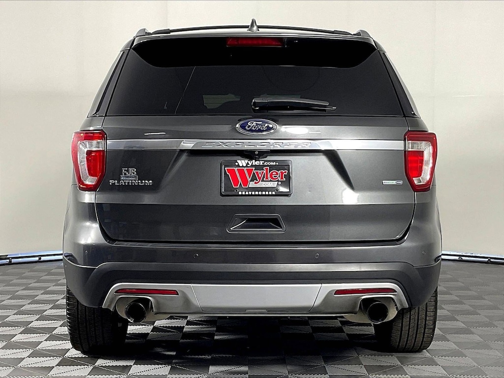 Used 2016 Ford Explorer Platinum 4WD Platinum