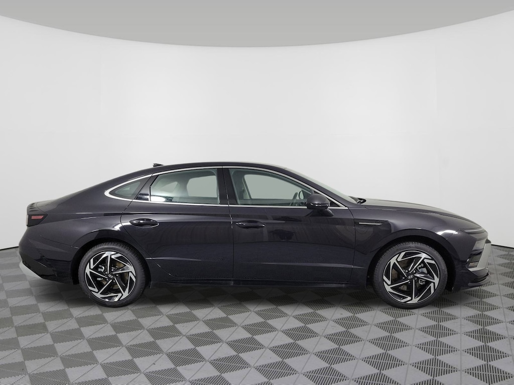 New 2026 Hyundai Sonata SEL Sport Sedan