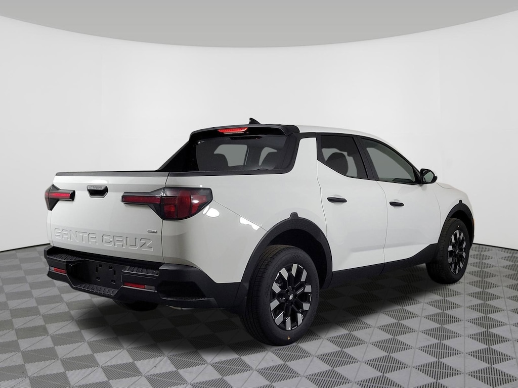 New 2025 Hyundai Santa Cruz SE AWD Truck Crew Cab