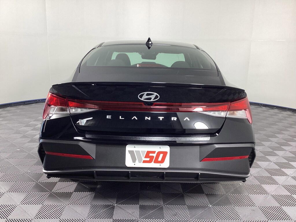Used 2025 Hyundai Elantra SEL Sport SEL Sport IVT