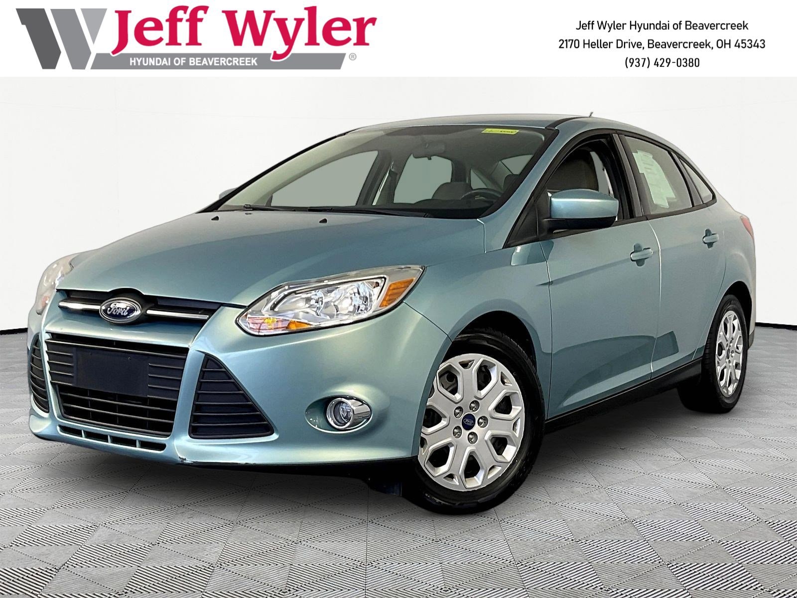 2012 Ford Focus Sedan SE's photo