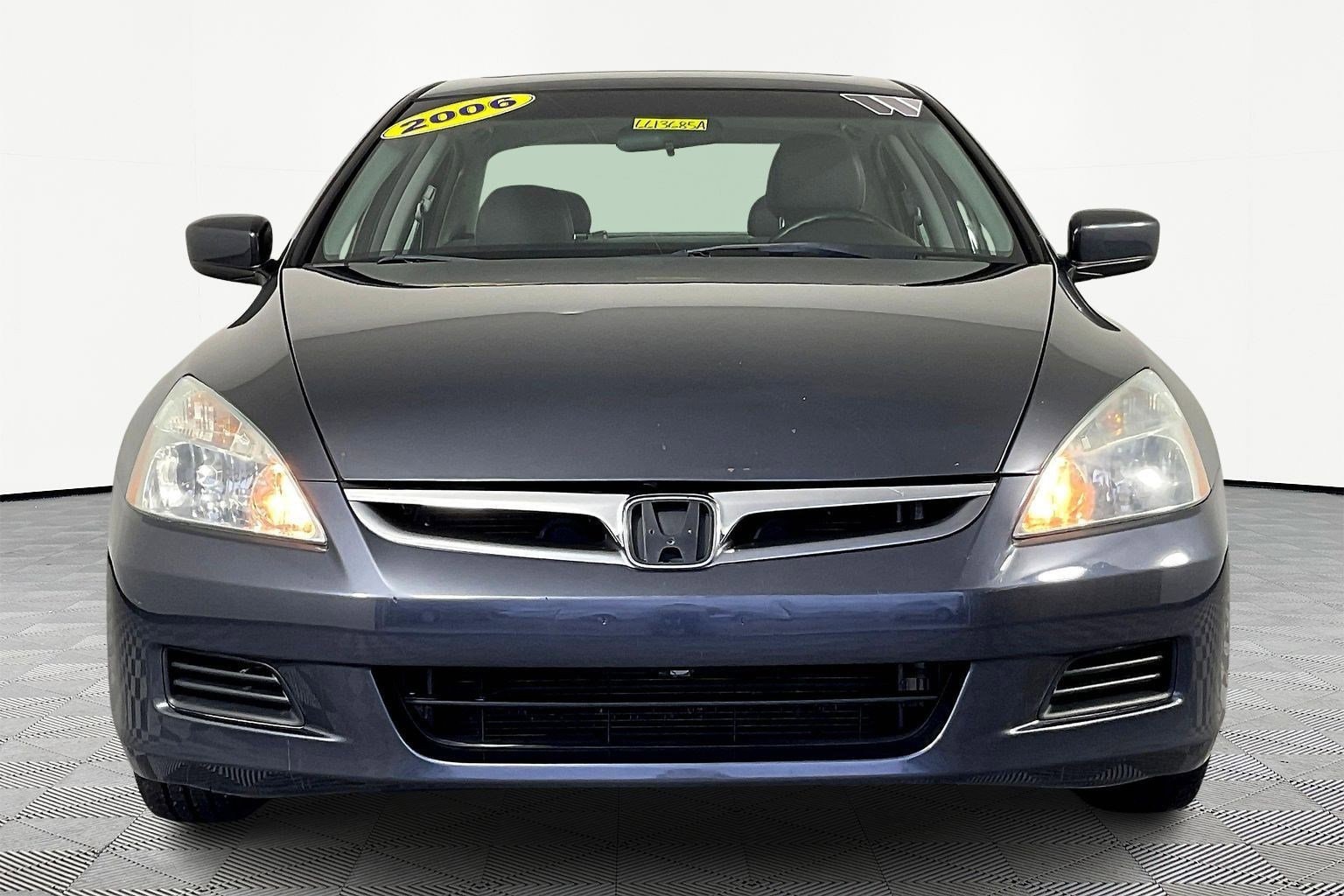 Used 2006 Honda Accord 3.0 EX with VIN 1HGCM66586A018113 for sale in Dayton, OH