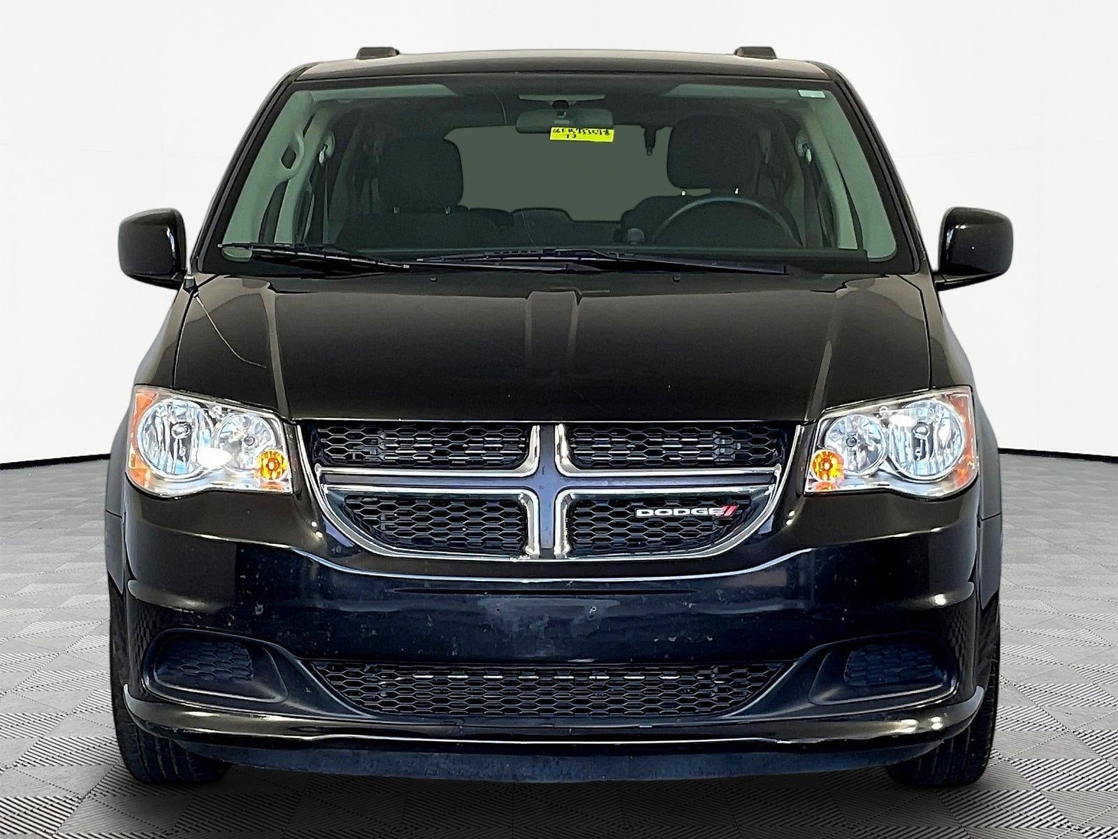 Used 2015 Dodge Grand Caravan SXT with VIN 2C4RDGCG0FR733578 for sale in Dayton, OH
