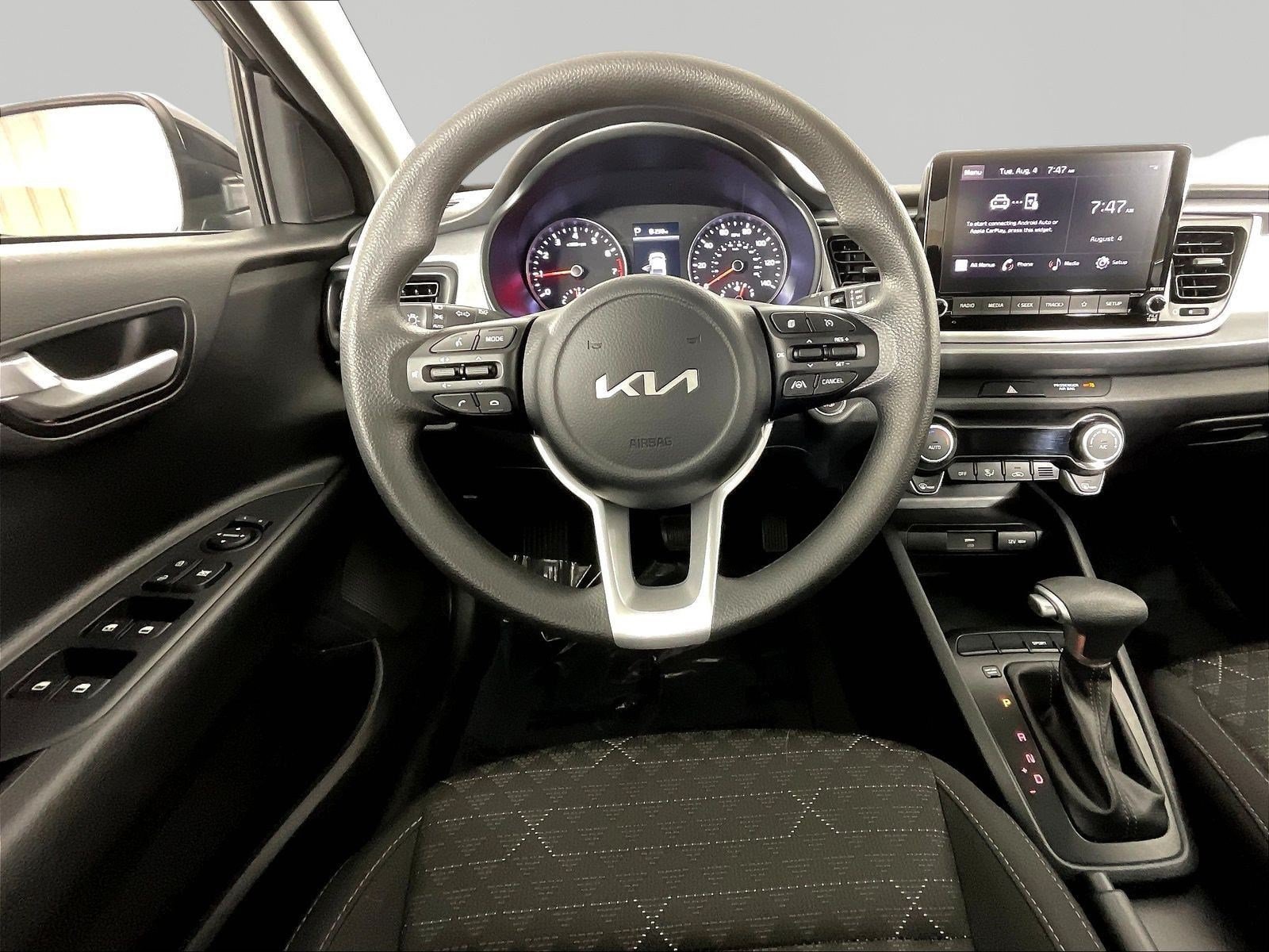 2023 Kia Rio S - Photo 11