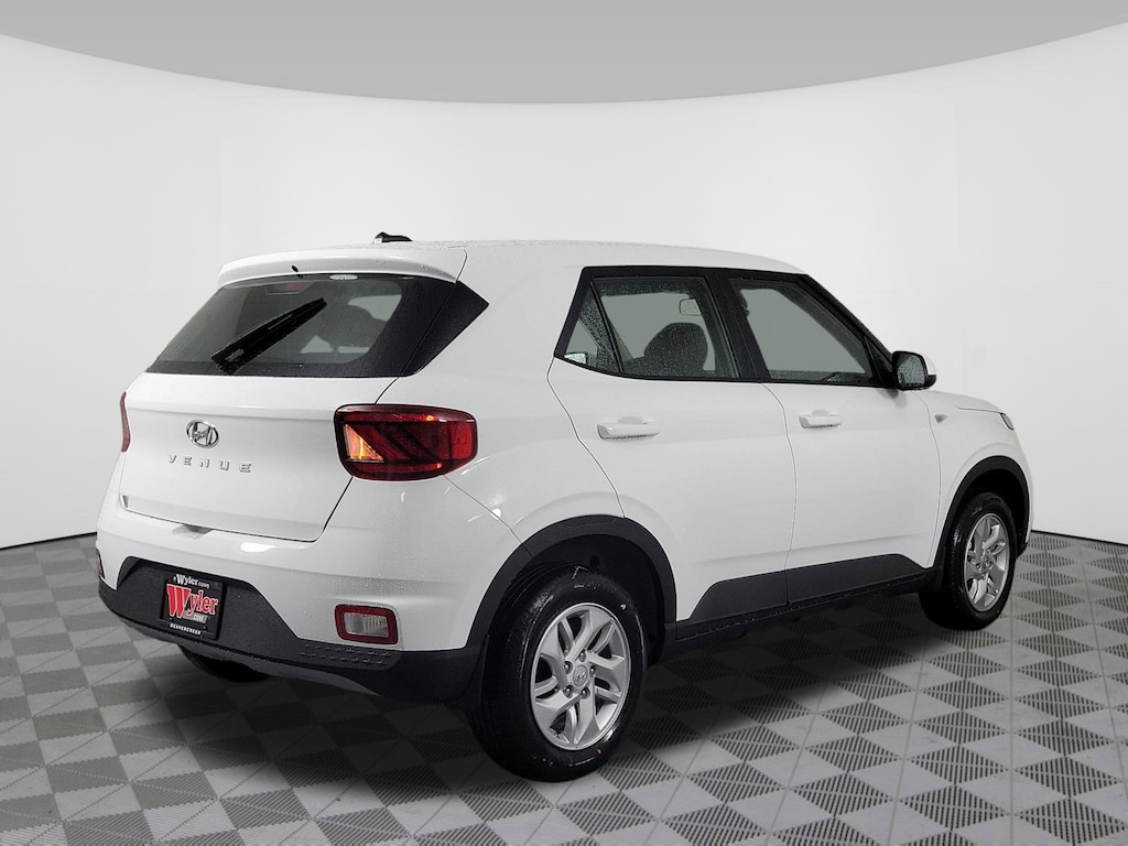 New 2026 Hyundai Venue SE SUV
