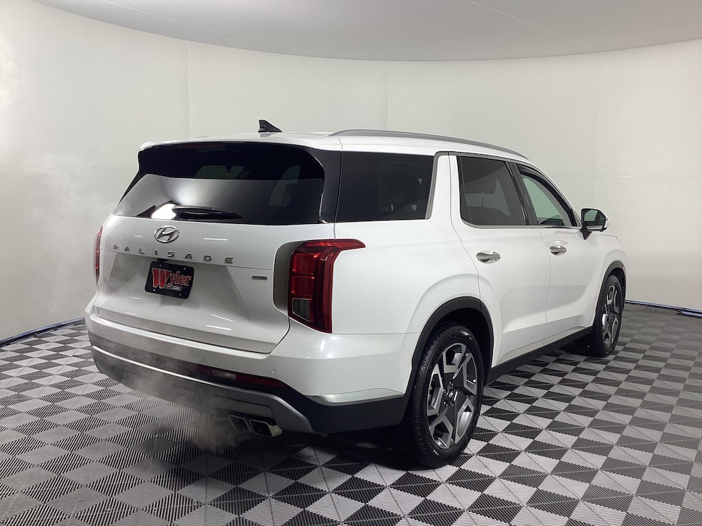 Used 2023 Hyundai Palisade Limited Limited AWD