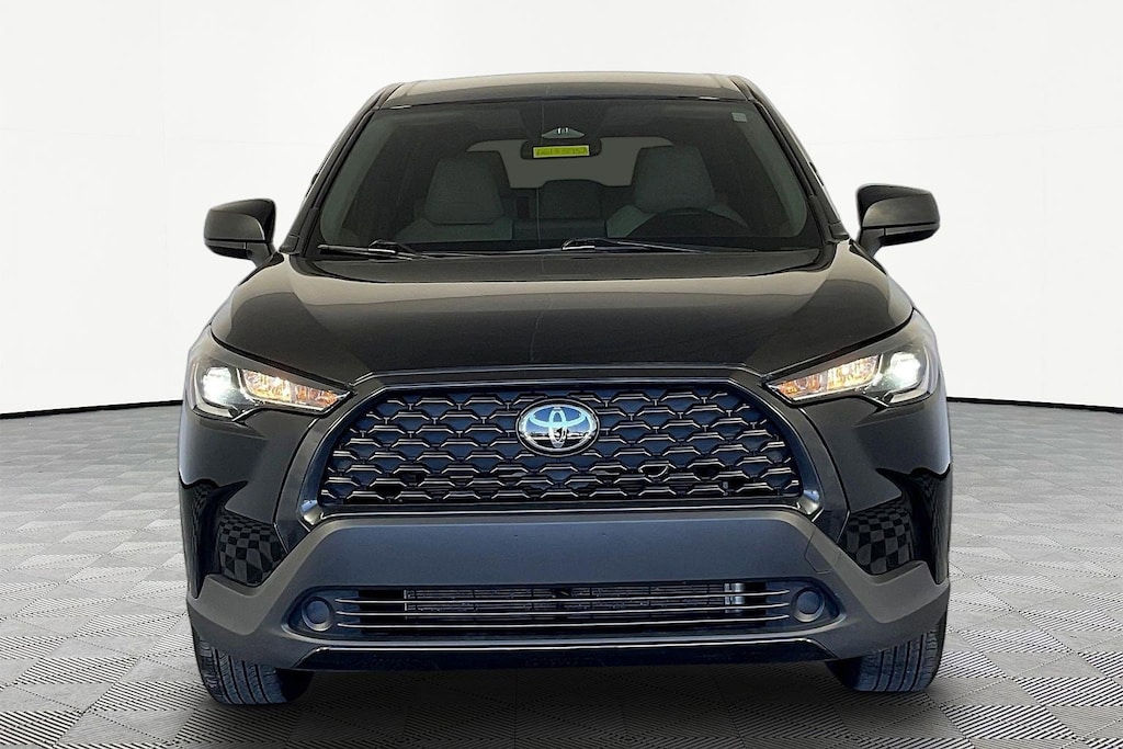Used 2024 Toyota Corolla Cross L L 4WD