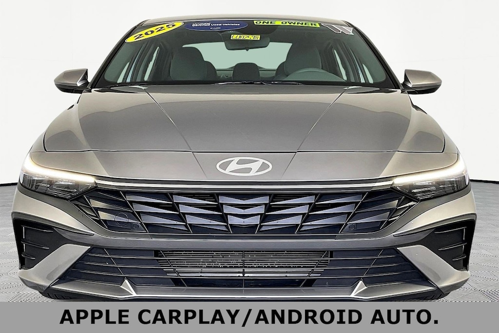 Certified 2025 Hyundai Elantra SE SE IVT