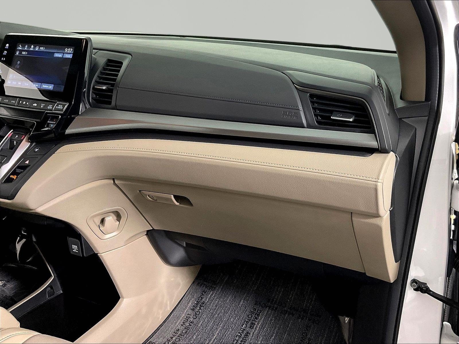 2024 Honda Odyssey EX-L - Photo 30