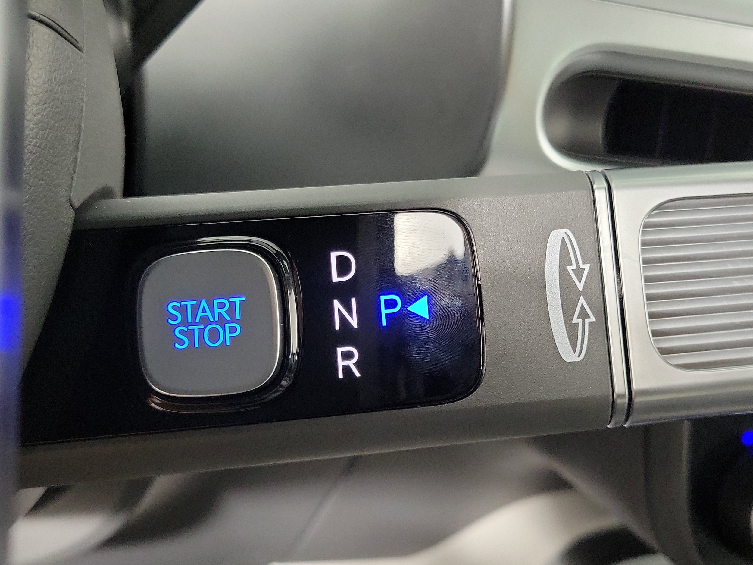 2026 Hyundai IONIQ 9 SEL - Photo 17