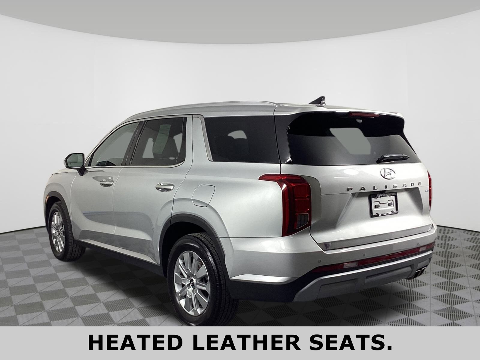 2023 Hyundai Palisade SEL photo 3