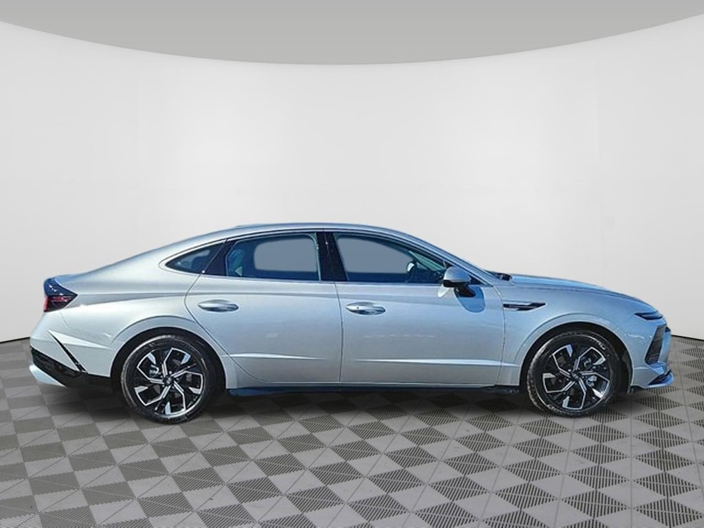 Certified 2025 Hyundai Sonata SEL SEL AWD