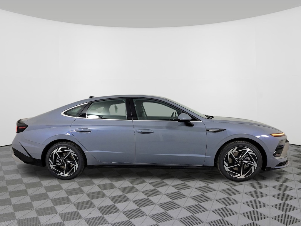 New 2026 Hyundai Sonata SEL Sport Sedan