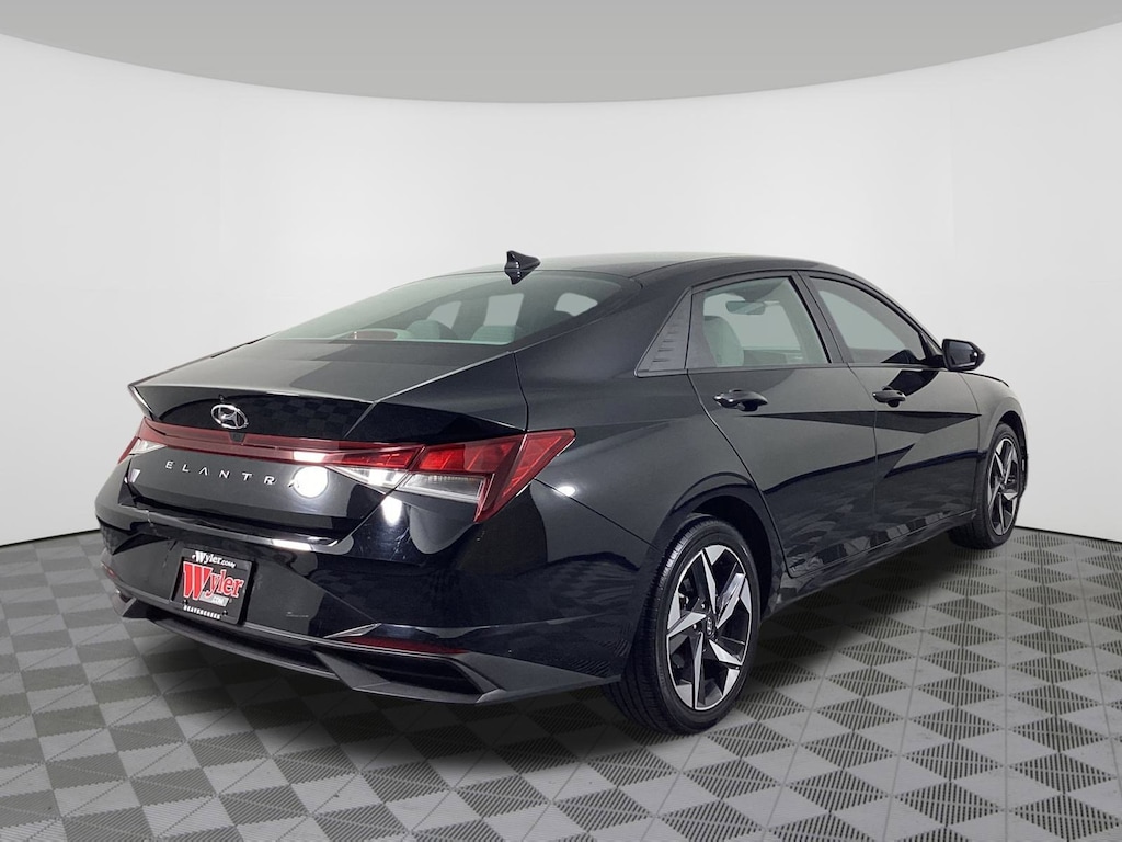 Used 2023 Hyundai Elantra SEL SEL IVT