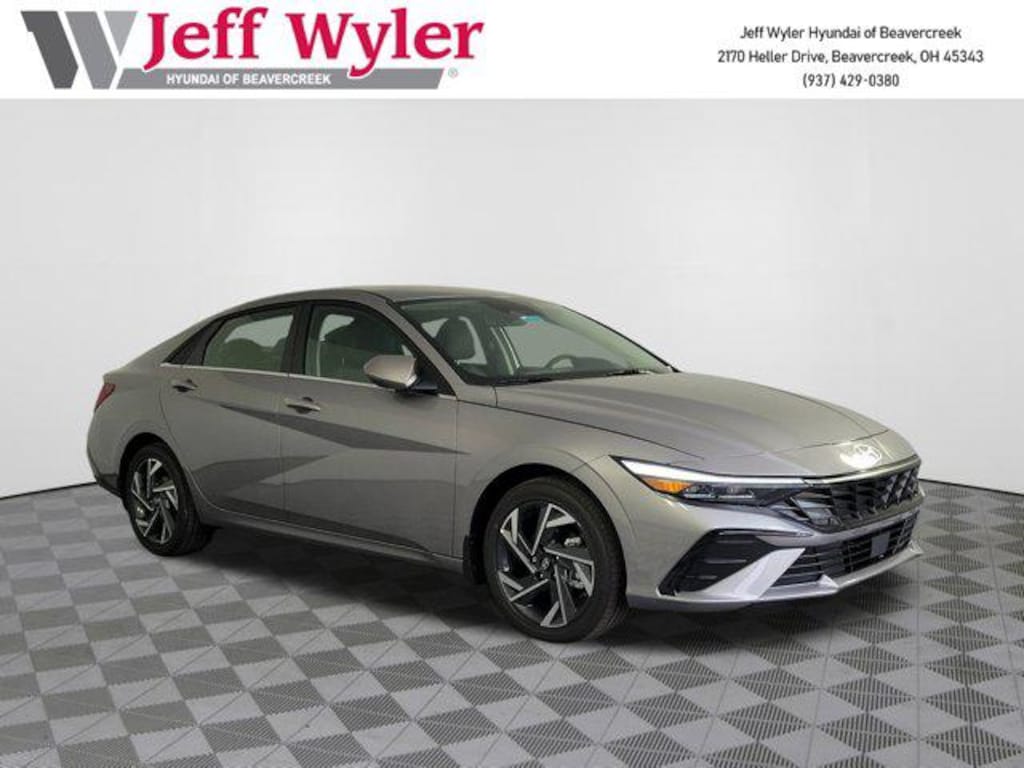 New 2025 Hyundai Elantra Hybrid Limited Sedan