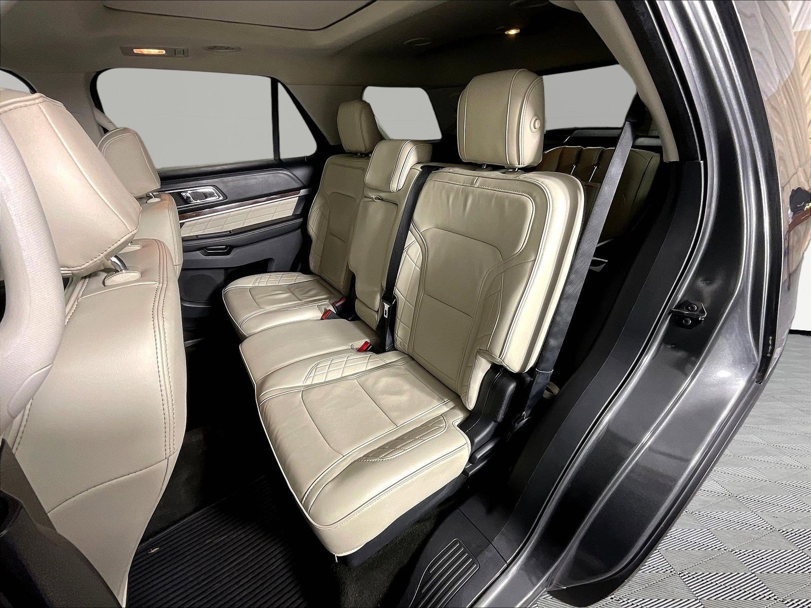 2016 Ford Explorer Platinum - Photo 22