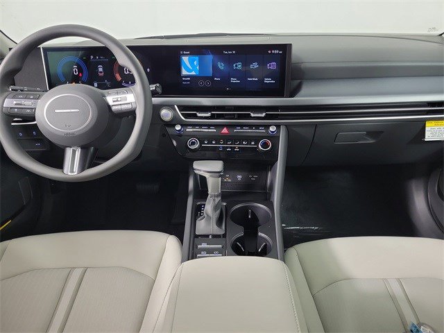 2025 Hyundai Sonata SE photo 2