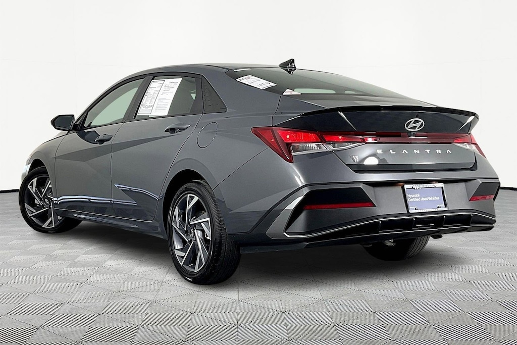 Certified 2025 Hyundai Elantra SEL Sport SEL Sport IVT