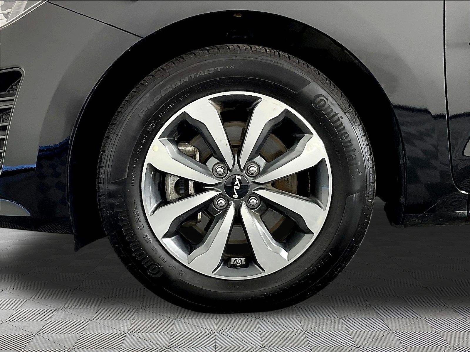 2023 Kia Rio S - Photo 33