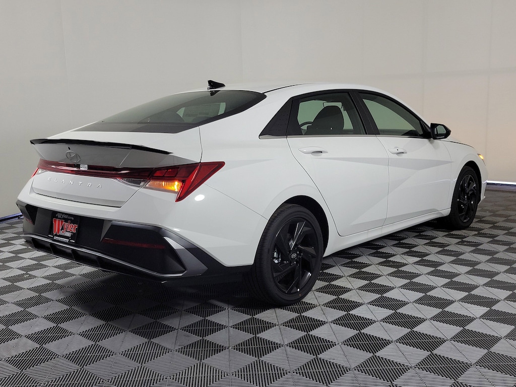 New 2026 Hyundai Elantra SEL Sport Premium Sedan