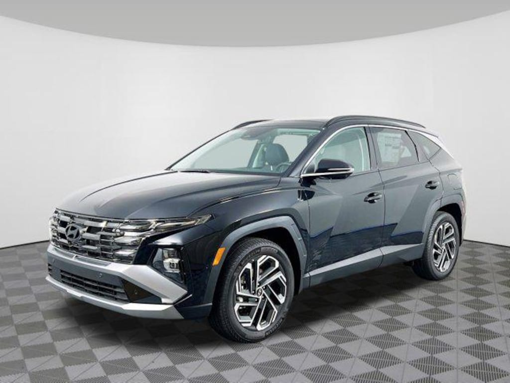 New 2025 Hyundai Tucson Limited AWD SUV