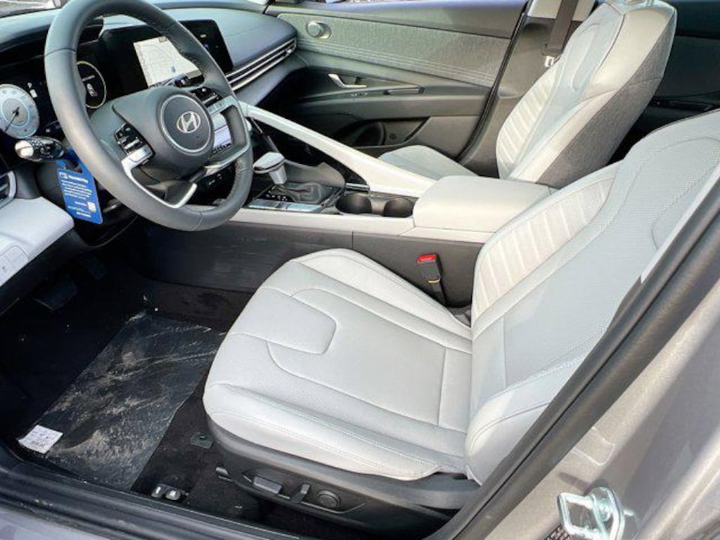 New 2026 Hyundai Elantra Limited Sedan