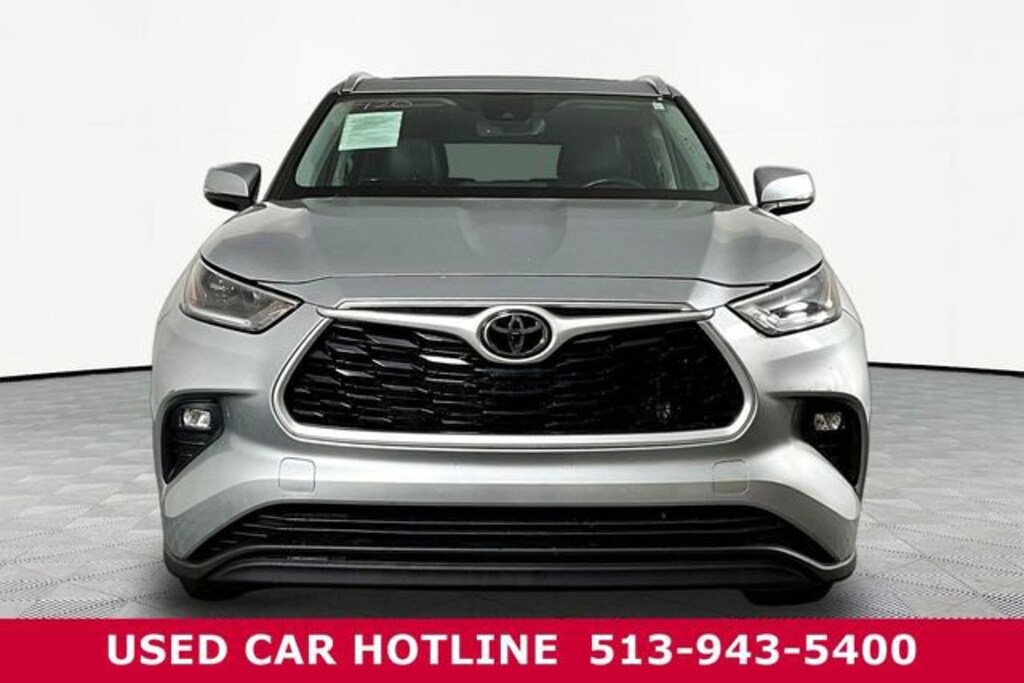 Used 2021 Toyota Highlander XLE XLE AWD