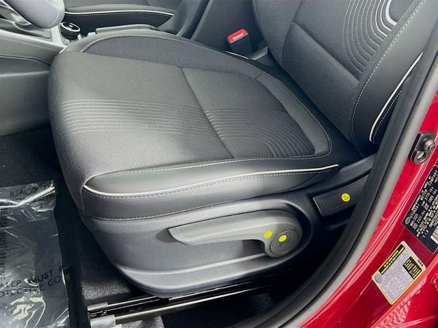 2025 Hyundai Venue Limited photo 4