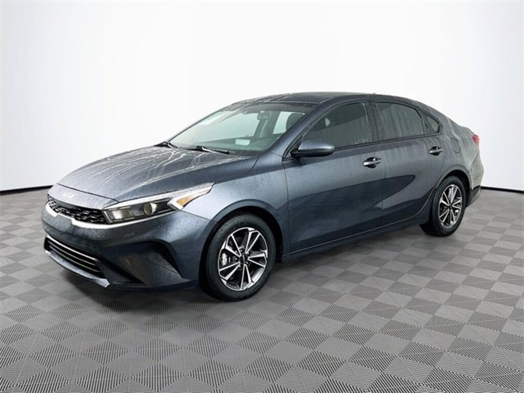 Used 2022 Kia Forte LXS LXS IVT