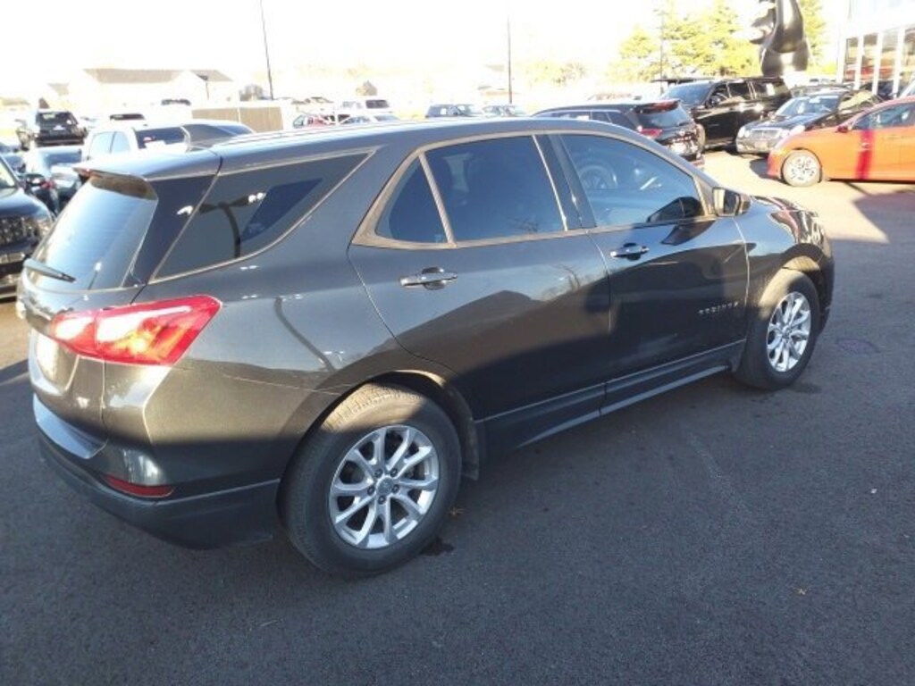 Used 2019 Chevrolet Equinox LS FWD LS w/1LS